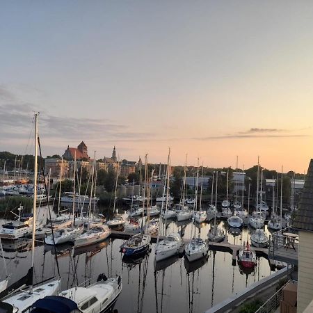 Ferienwohnung Marina Am Ryck Greifswald Kültér fotó