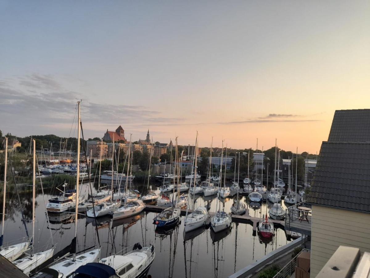 Ferienwohnung Marina Am Ryck Greifswald Kültér fotó